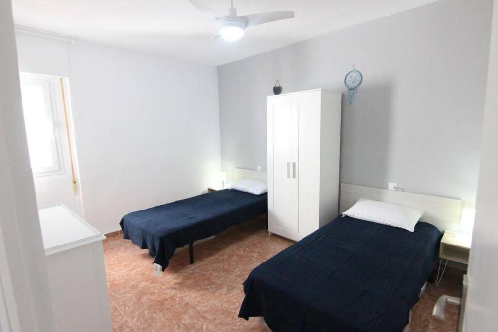 Precioso Piso Soleado, Con Vistas A Monumento. Wfi Apartment Almunecar Luaran gambar